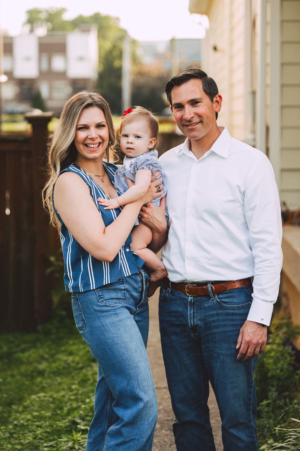 Matt Van Epps with his wife and daughter at their Tennessee home